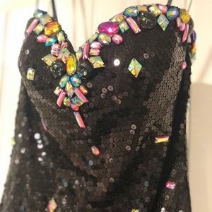 ULTRA UNIQUE Cassandra Stone by Mac Duggal Gown